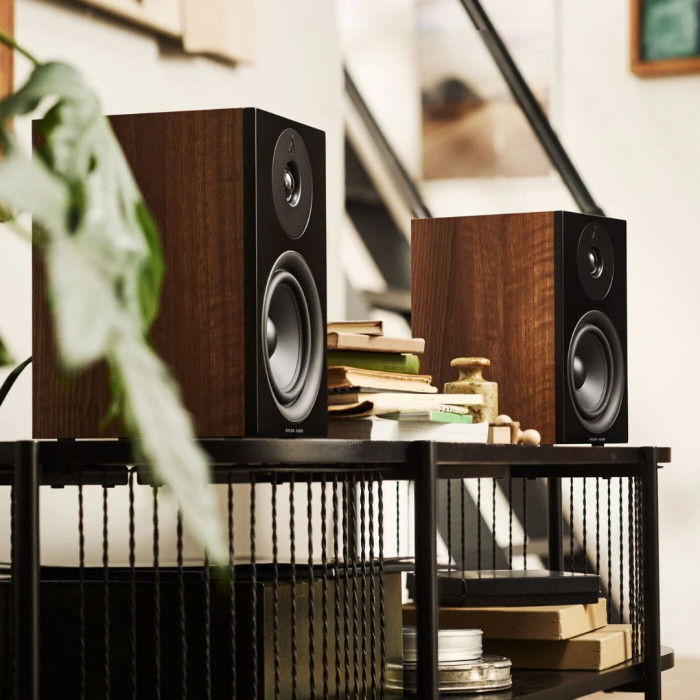 Argon Audio Forus 5 - Walnoot (per paar) Argon Audio Forus 5 - Walnoot (per paar)