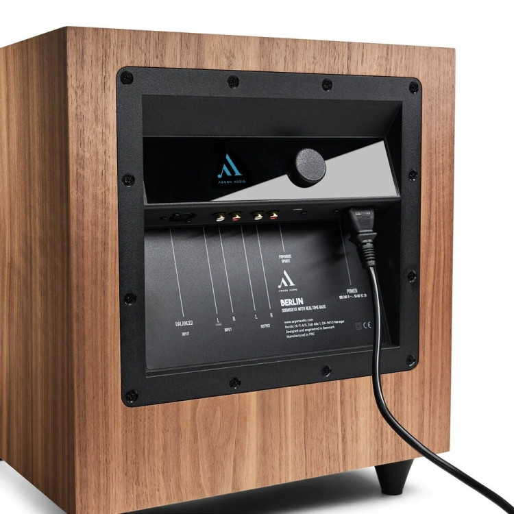 Argon Audio Berlin SUB 12 - Walnoot Fineer Argon Audio Berlin SUB 12 - Walnoot Fineer