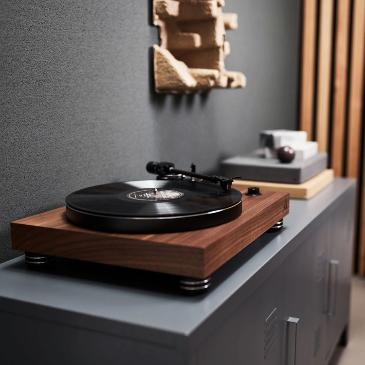 Argon Audio TT-4 Platenspeler - Walnoot Fineer