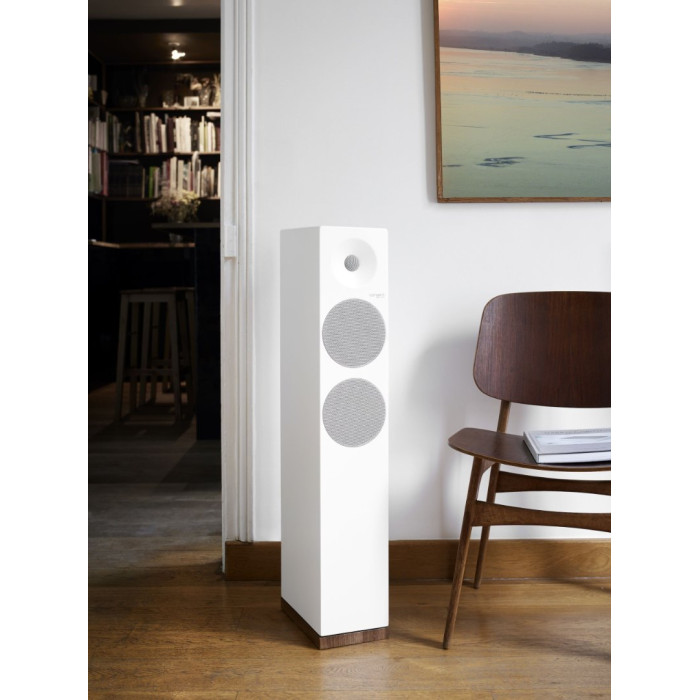 Tangent Spectrum X6, floorstand LS, Wit (per stuk) Tangent Spectrum X6, floorstand LS, Wit (per stuk)