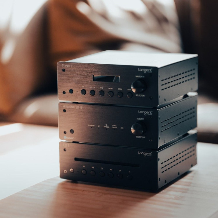 Tangent HiFi II, cd player, tuner, amplifier, Zwart Tangent HiFi II, cd player, tuner, amplifier, Zwart