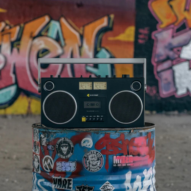 We Are Rewind CURTIS, draagbare BT speaker, cassette/recorder, zwart