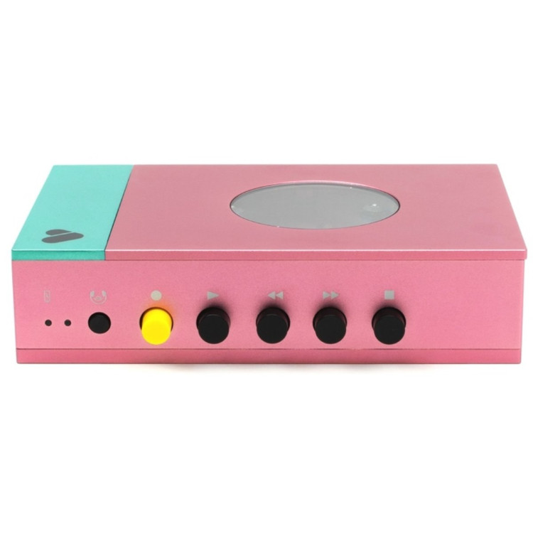 We Are Rewind EDITH, draagbare BT cassettespeler - Roze We Are Rewind EDITH, draagbare BT cassettespeler - Roze