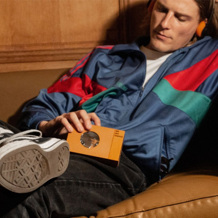 We Are Rewind Serge, draagbare BT cassettespeler - Oranje